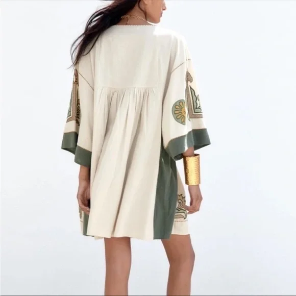 #20 NEW ! CLOSEOUT FIRM 🌸Embroidered Cotton Linen blend Mini Dress in Cream Sage - Picture 7 of 9